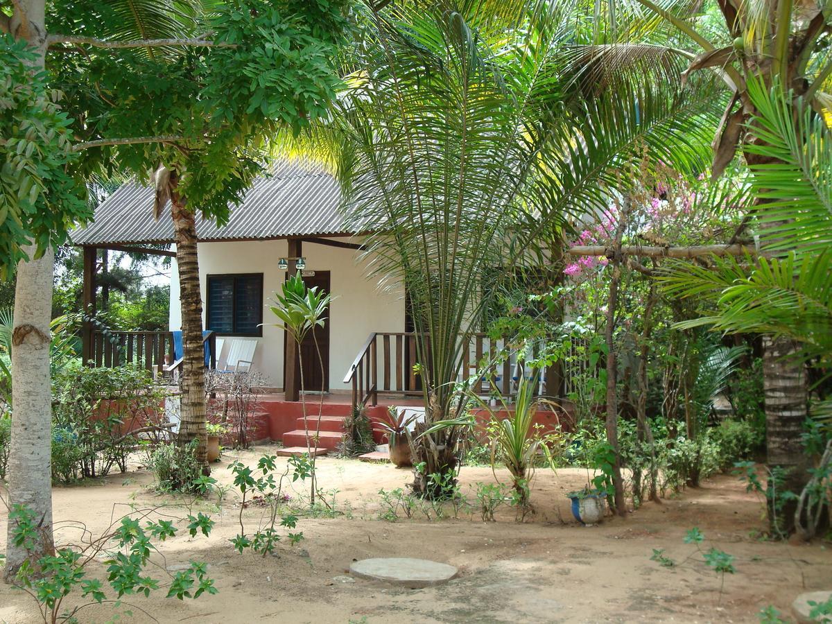 Hotel Village Vacances Awale Plage Grand-Popo Bagian luar foto